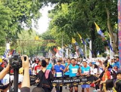 Keren, Gubernur NTB Taklukkan 21K Lombok Marathon 2016